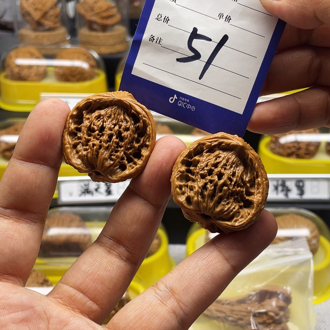 文玩核桃把件全品虎头蛇