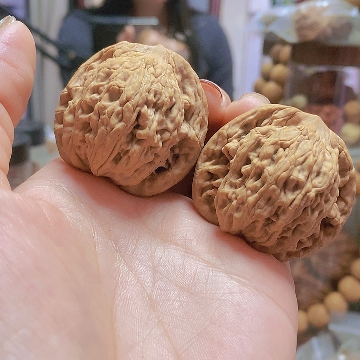 【闪购商品】文玩核桃把件42大耳朵虎头