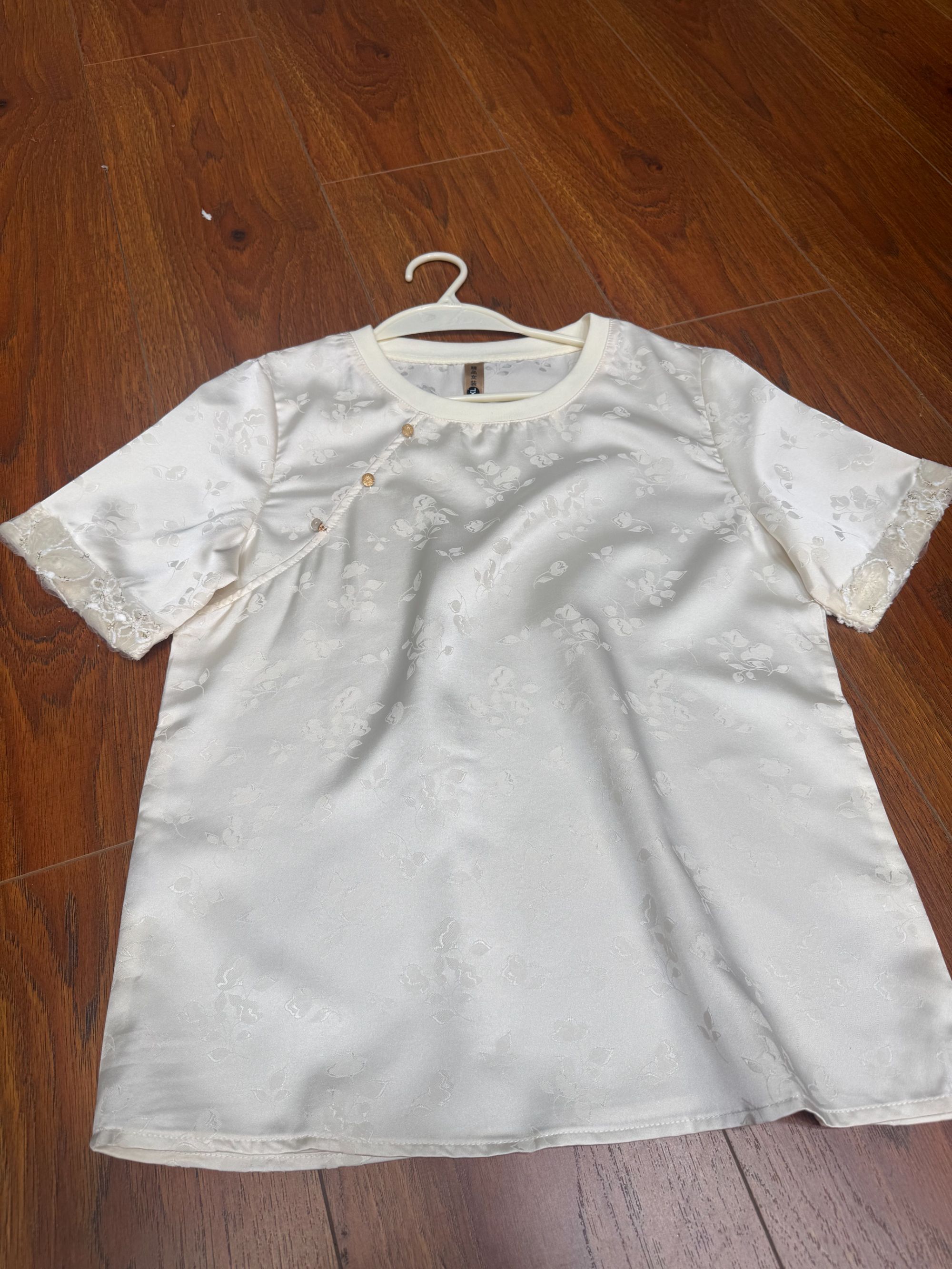 0606提花蕾丝圆领中国风女装T恤短袖见外包装新中式绣花