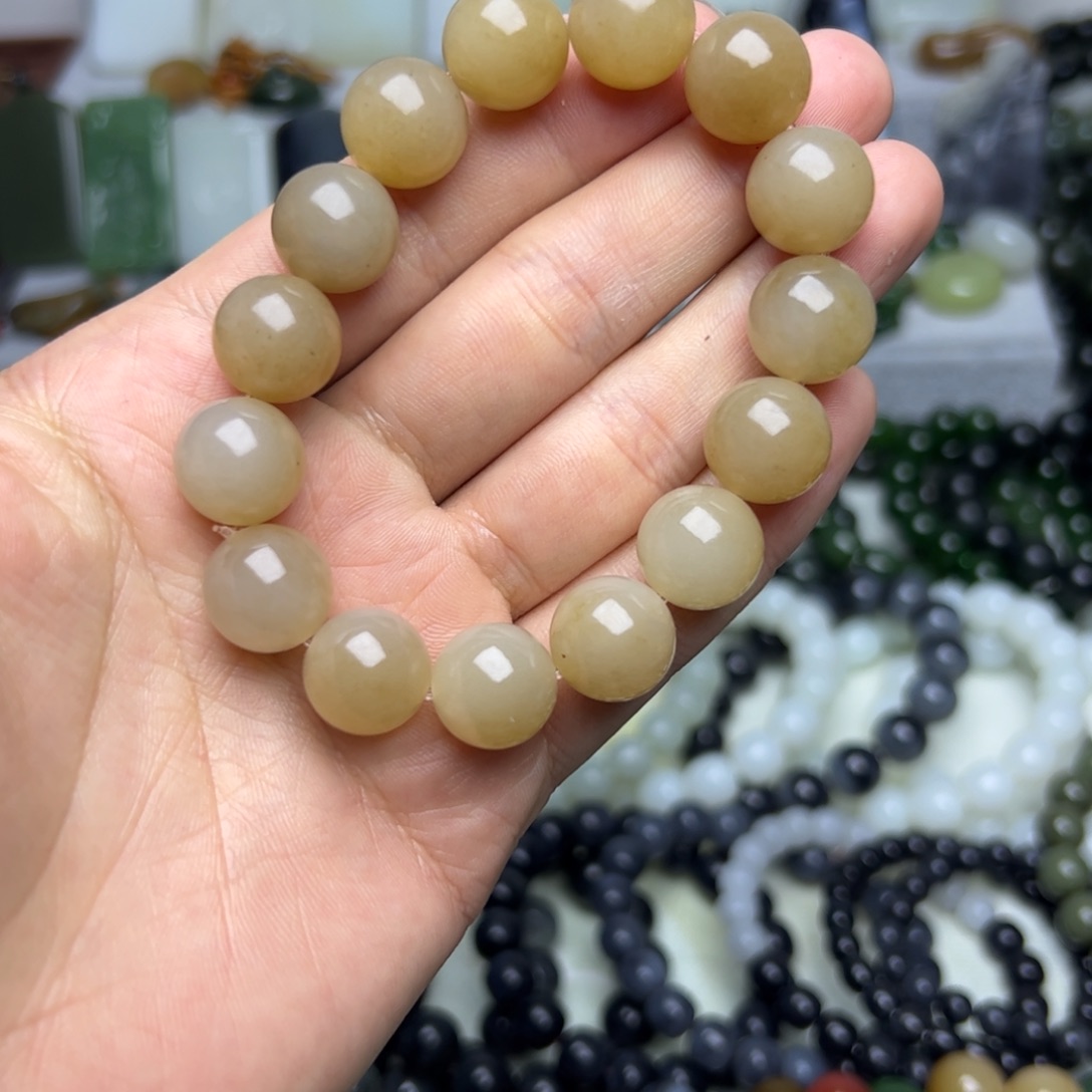 和田玉（糖玉）未镶嵌手链