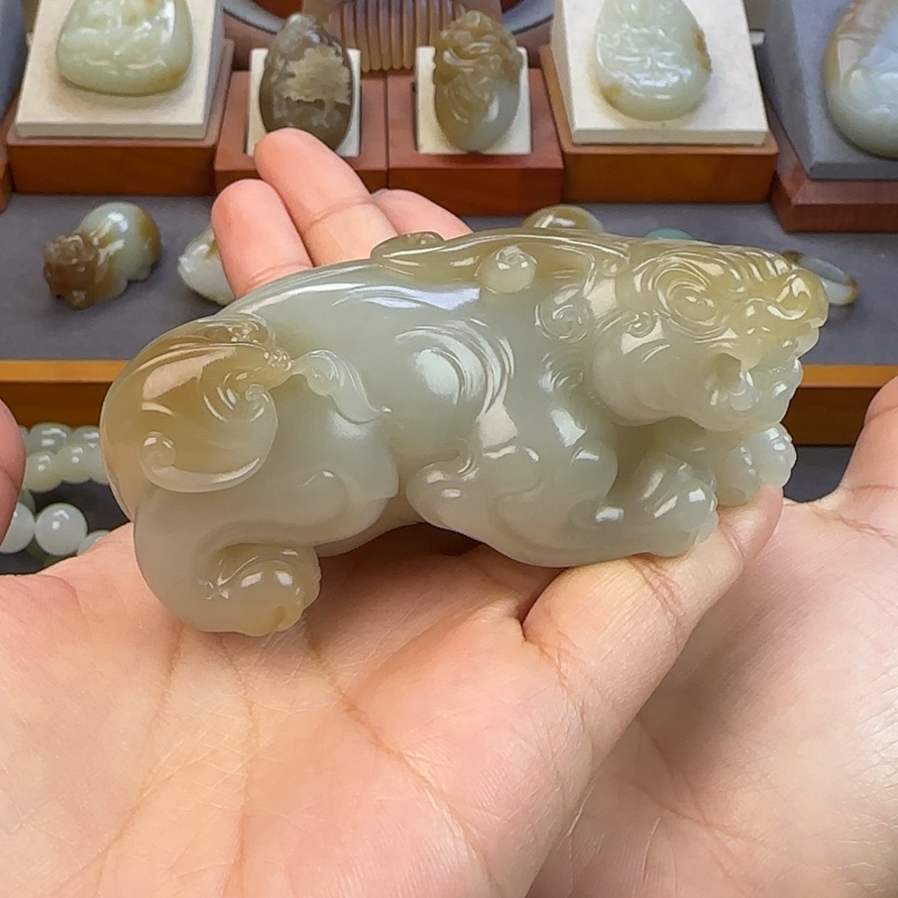 【闪购商品】和田玉颈饰未镶嵌呆***熊