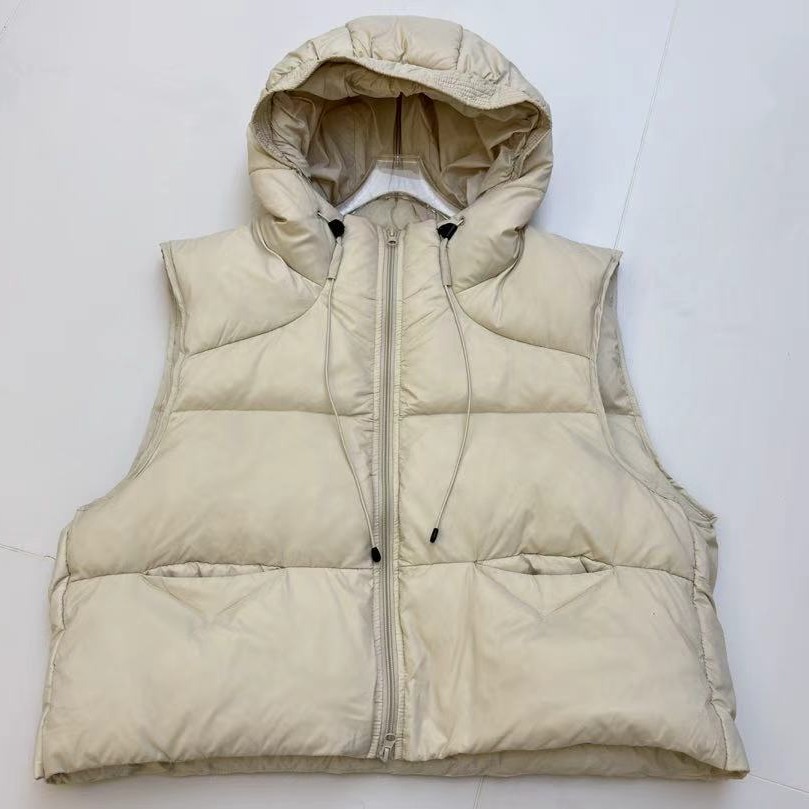 （欣姐臻选）新款女装 欧货宽松时尚百搭棉短款连帽棉服马甲9623