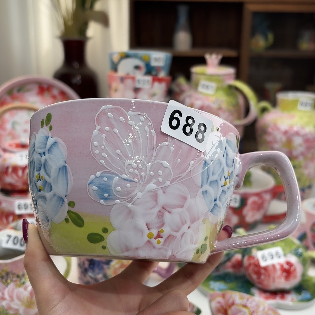 瓷片vgggggggghghhn