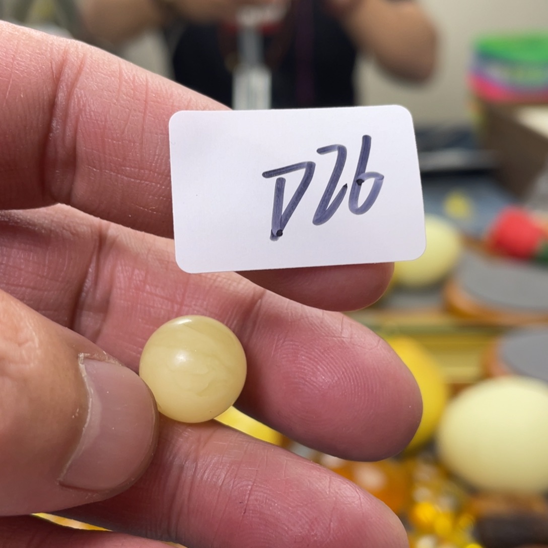 手链琥珀未镶嵌多样性发，发其中一件