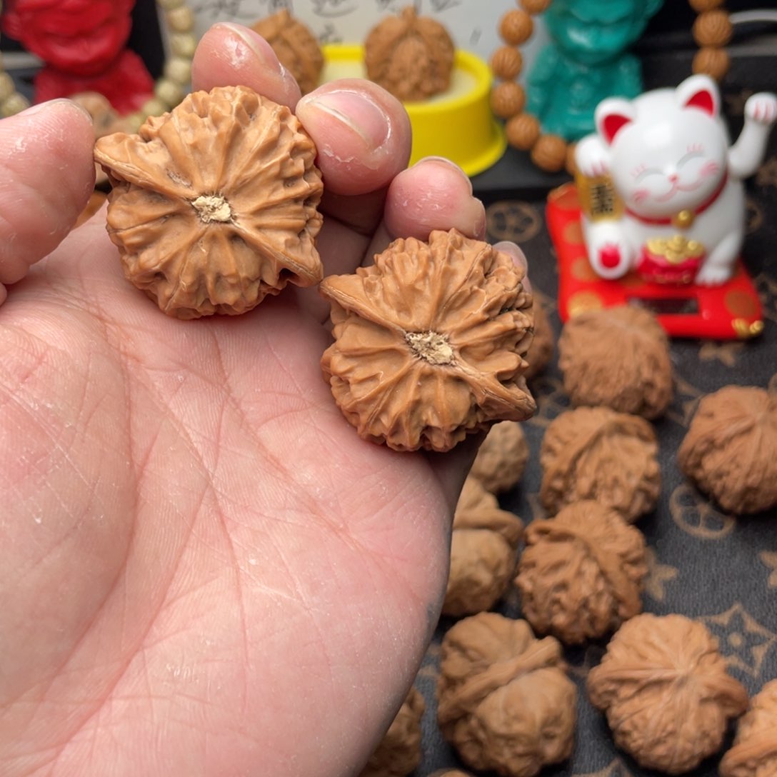 核桃把件车*39无刀宫灯