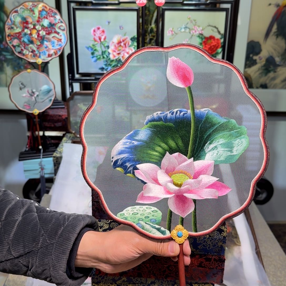 刺绣刺绣工艺精湛