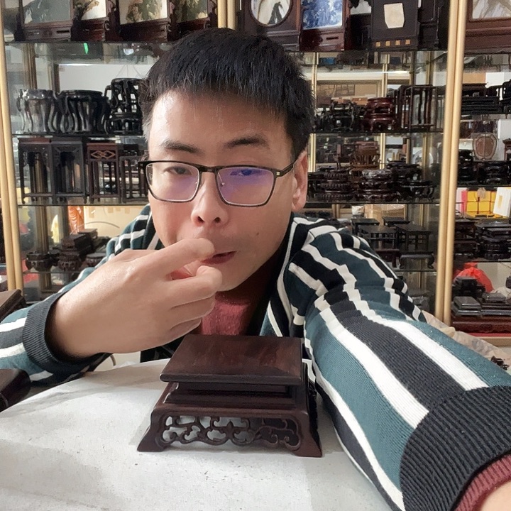 林***系木红酸枝微凹黄檀正方台10.5/10.5/5