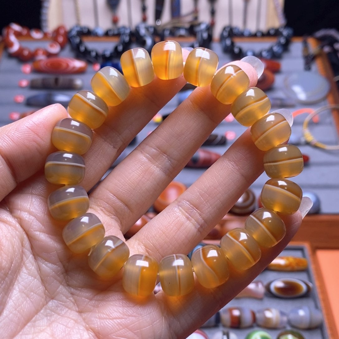 玛瑙/玉髓颈饰未镶嵌