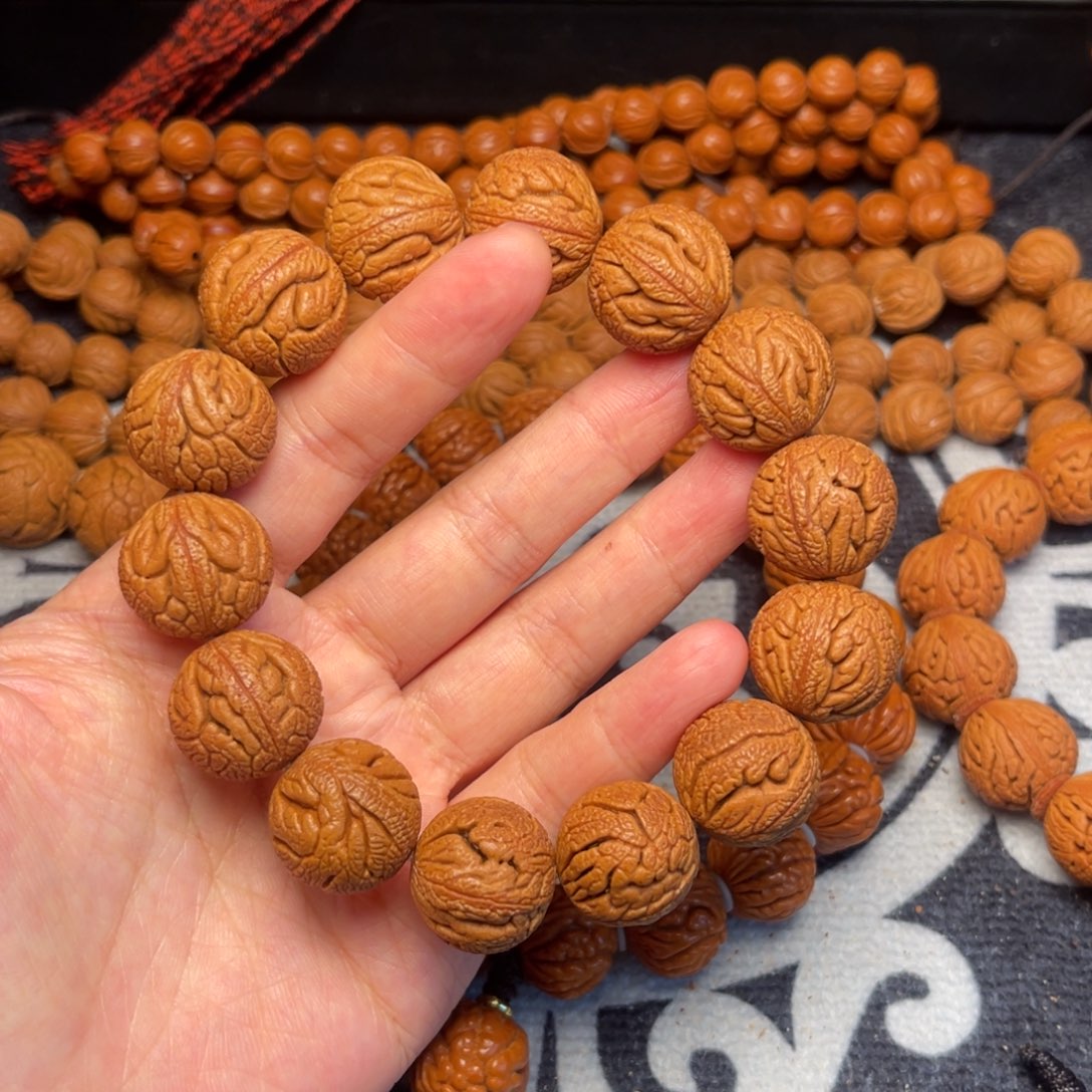 桃核手串龙纹桃核