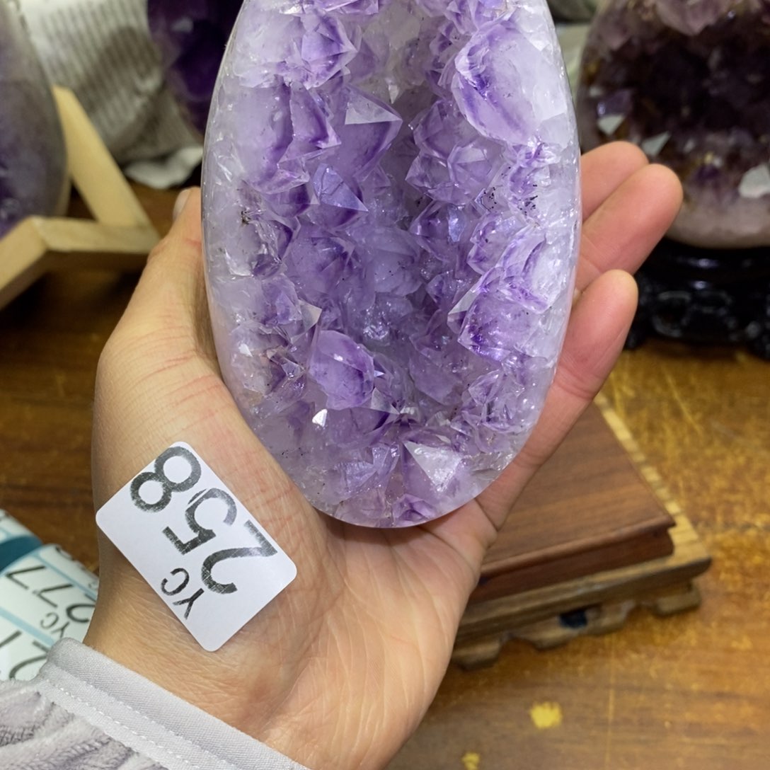 水晶大型摆件（非配饰）未镶嵌