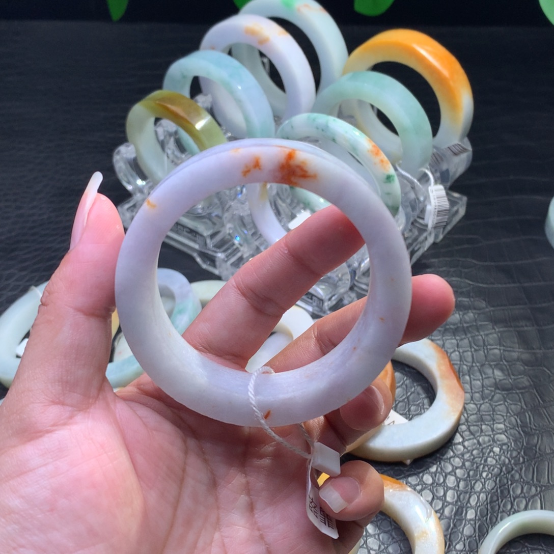 定制翡翠未镶嵌手镯