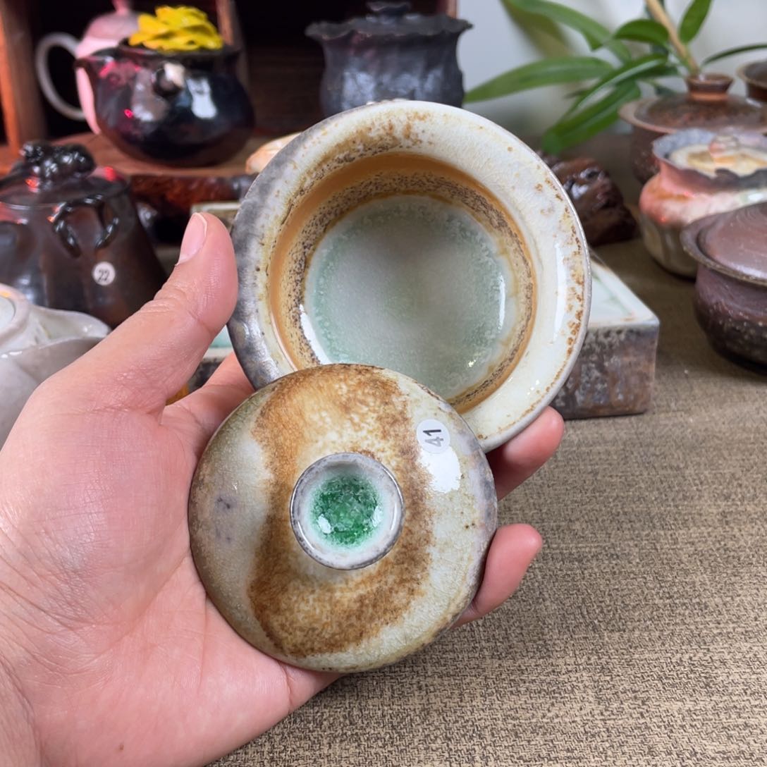 14中白盖碗。 柴烧。   