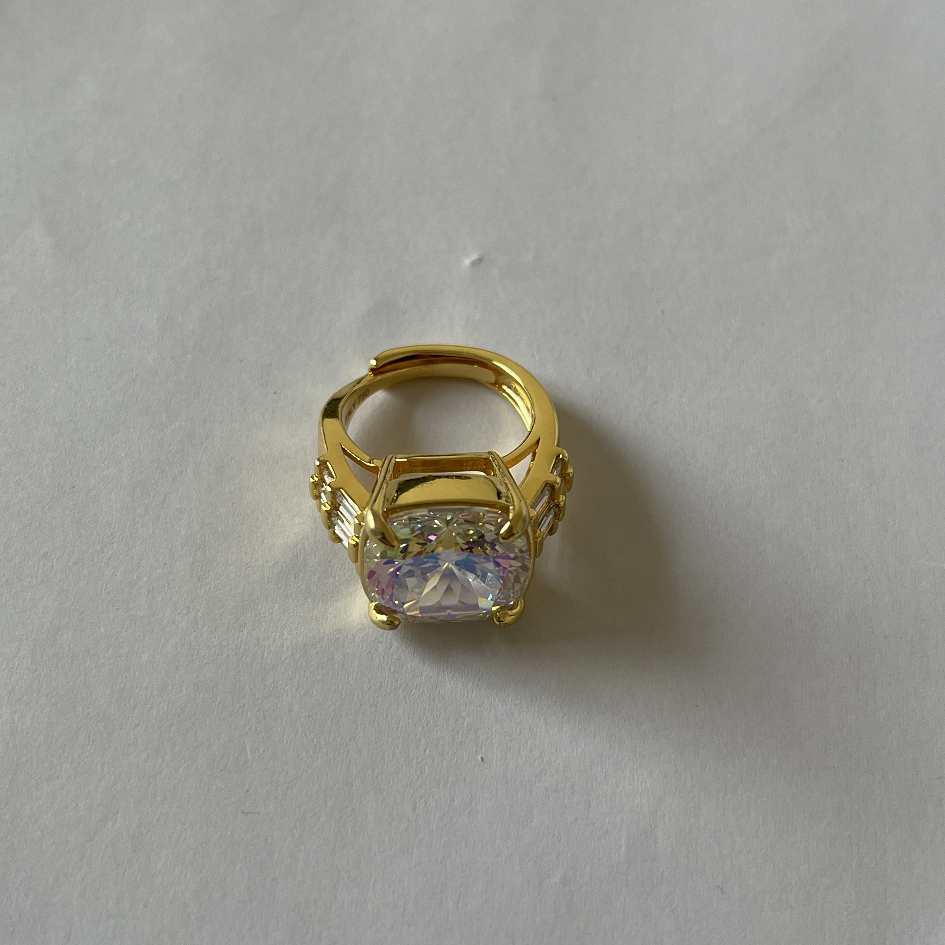 臻选戒指 经典百搭设计白色戒指WDA9956