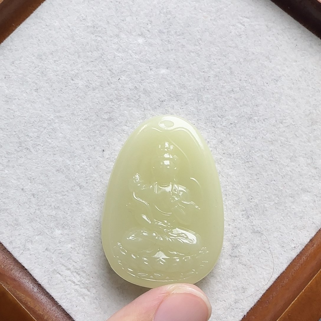 奔***和田玉未镶嵌颈饰