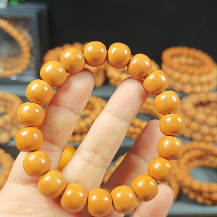 猴头核桃手串达*人大老邢龙岩料