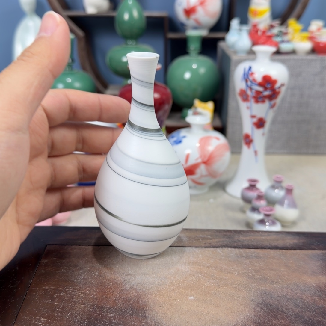 陶瓷手工小花器摆件