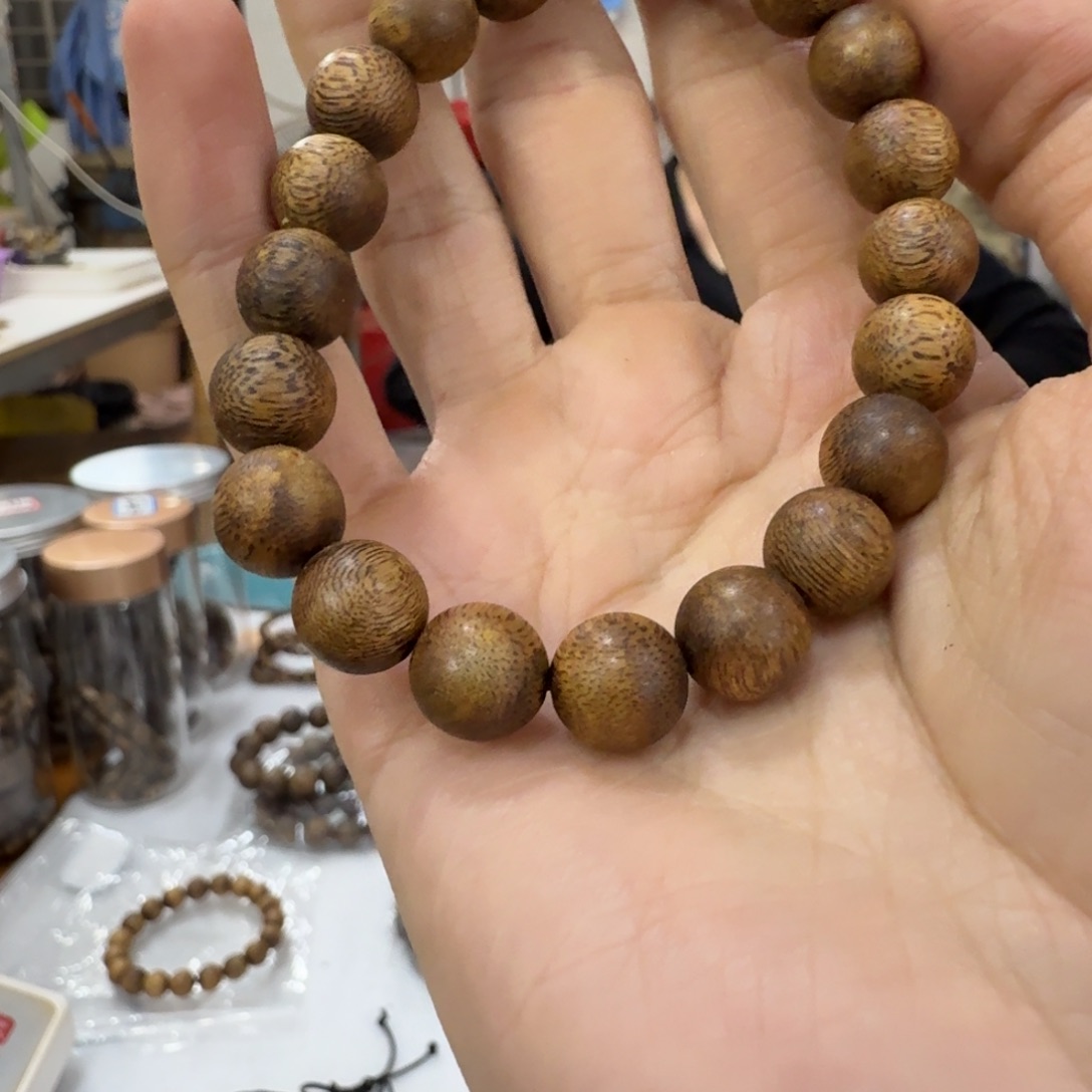 小***）线香奇楠沉香原木