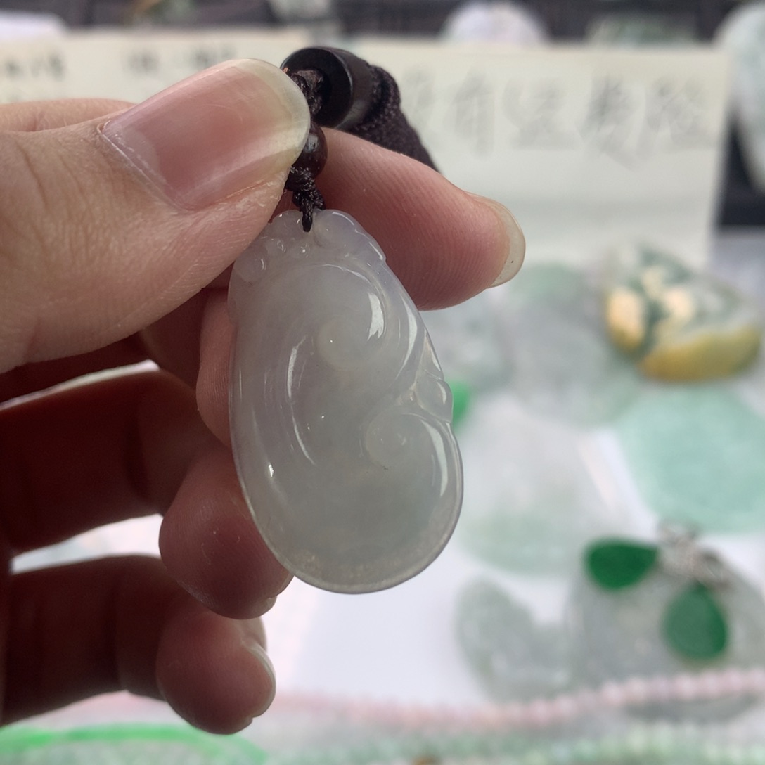 翡翠颈饰未镶嵌－
