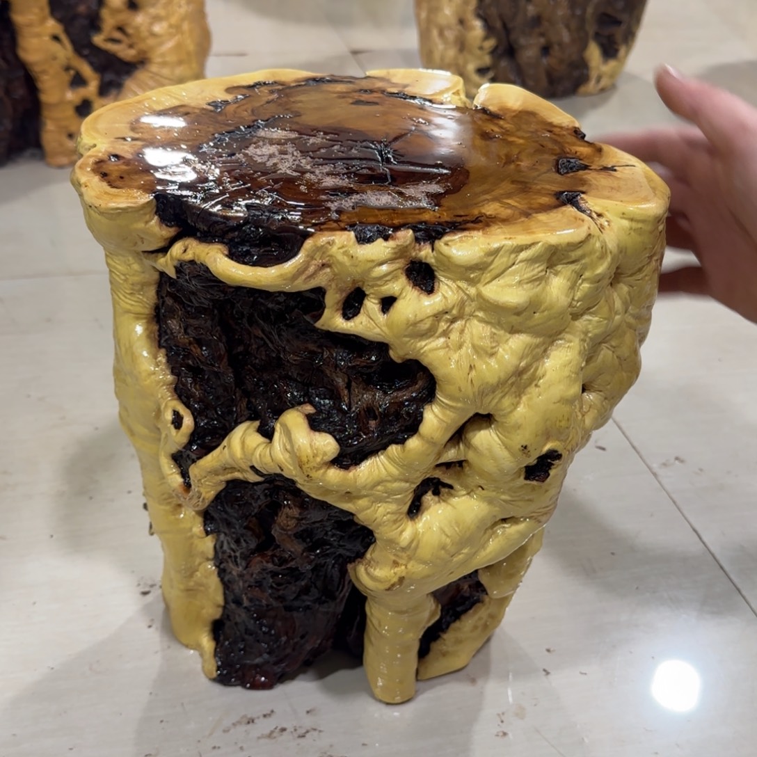 回***归龙纹鸡心枣木手工艺品 