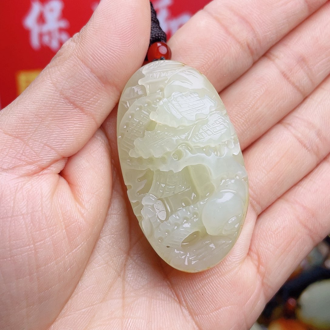 和田玉颈饰未镶嵌