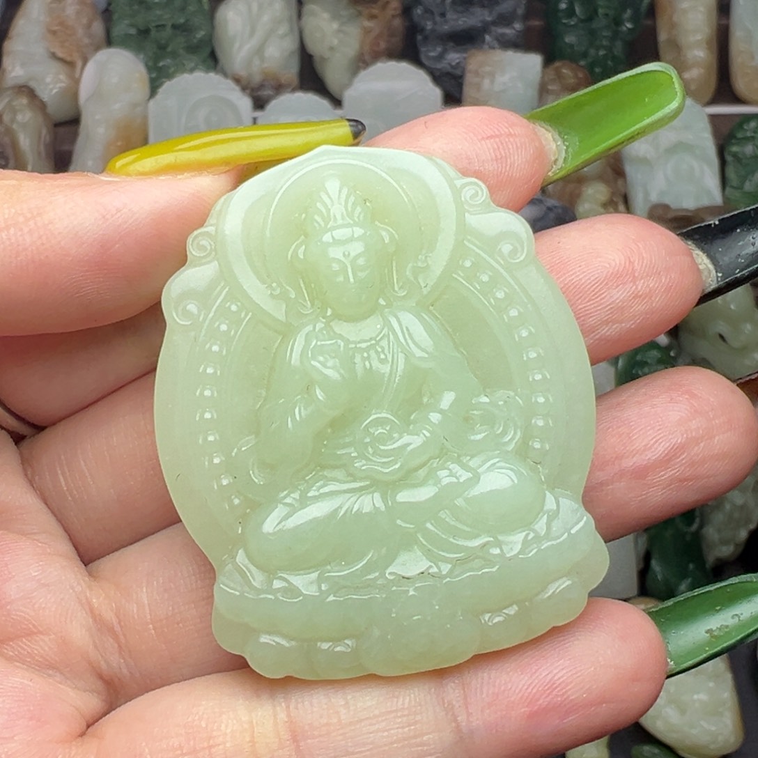 和田玉未镶嵌挂件