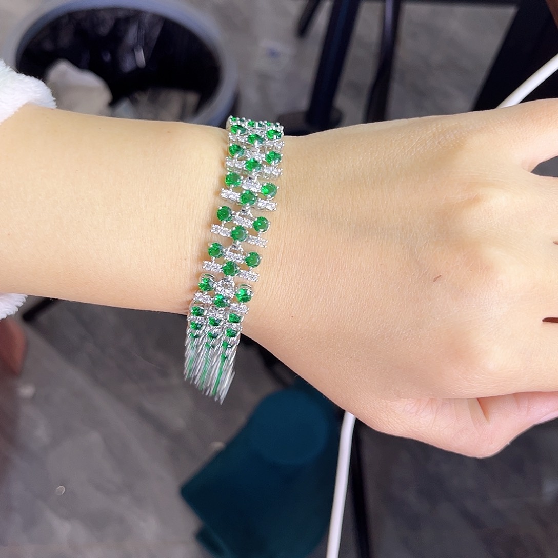 银S925镶嵌手链祖母绿