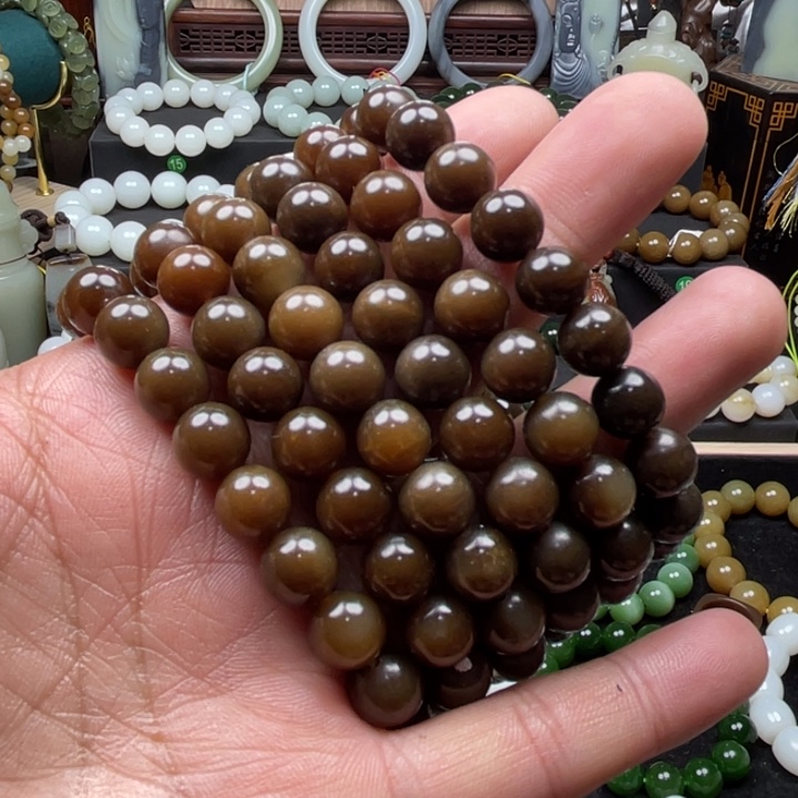 未镶嵌和田玉手串新疆且末糖料颜色有微不同有小包容多样性发货