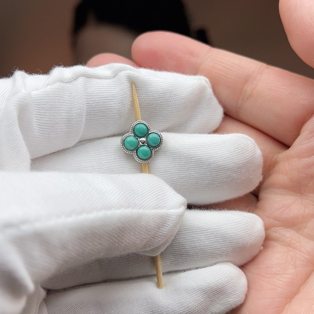 绿松石珠宝奇石银S925镶嵌