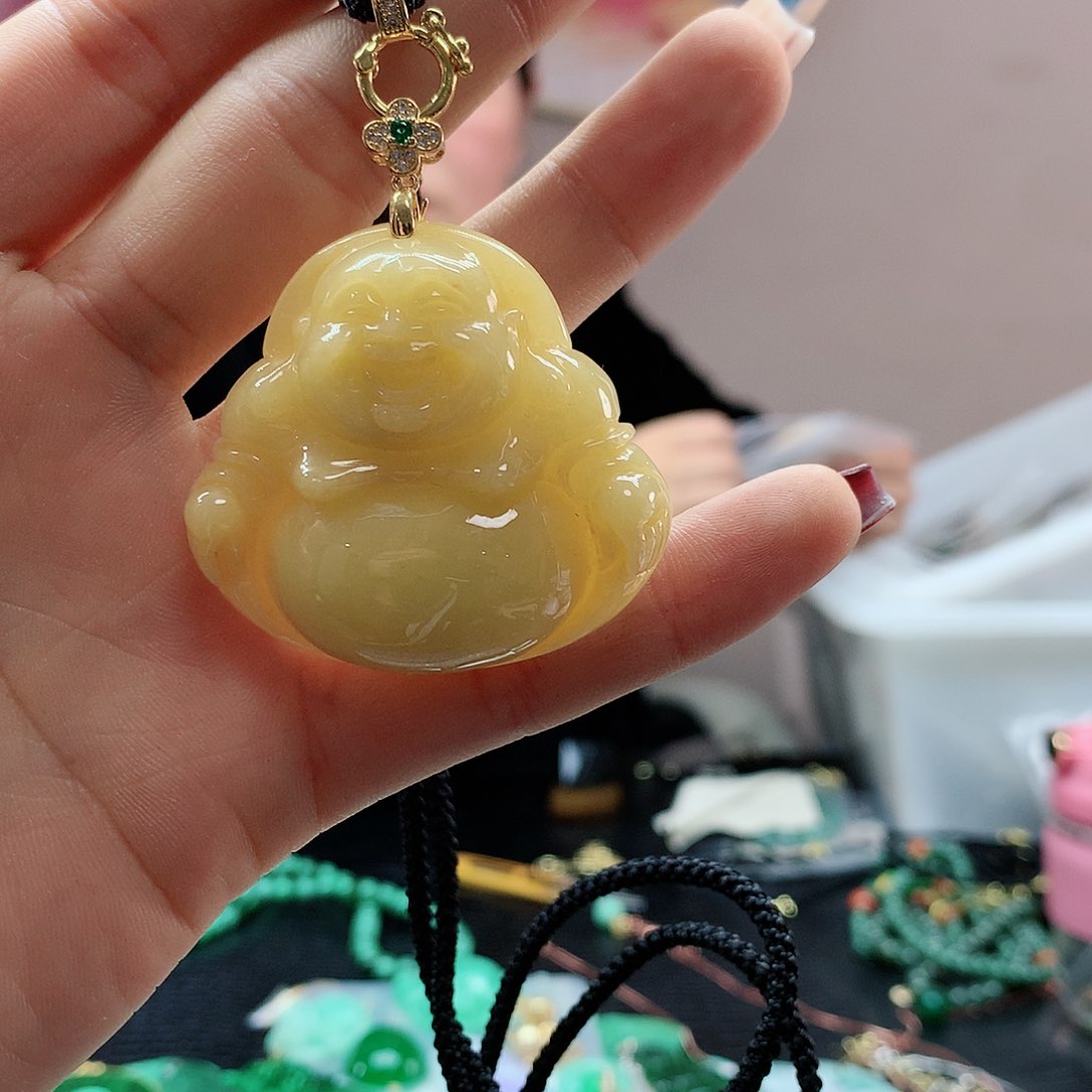 【闪购商品】翡翠吊坠(赠链)合金