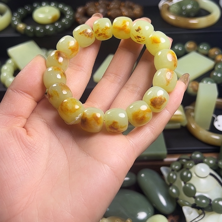 源***缘岫岩河磨玉（透闪石质玉）未镶嵌手链
