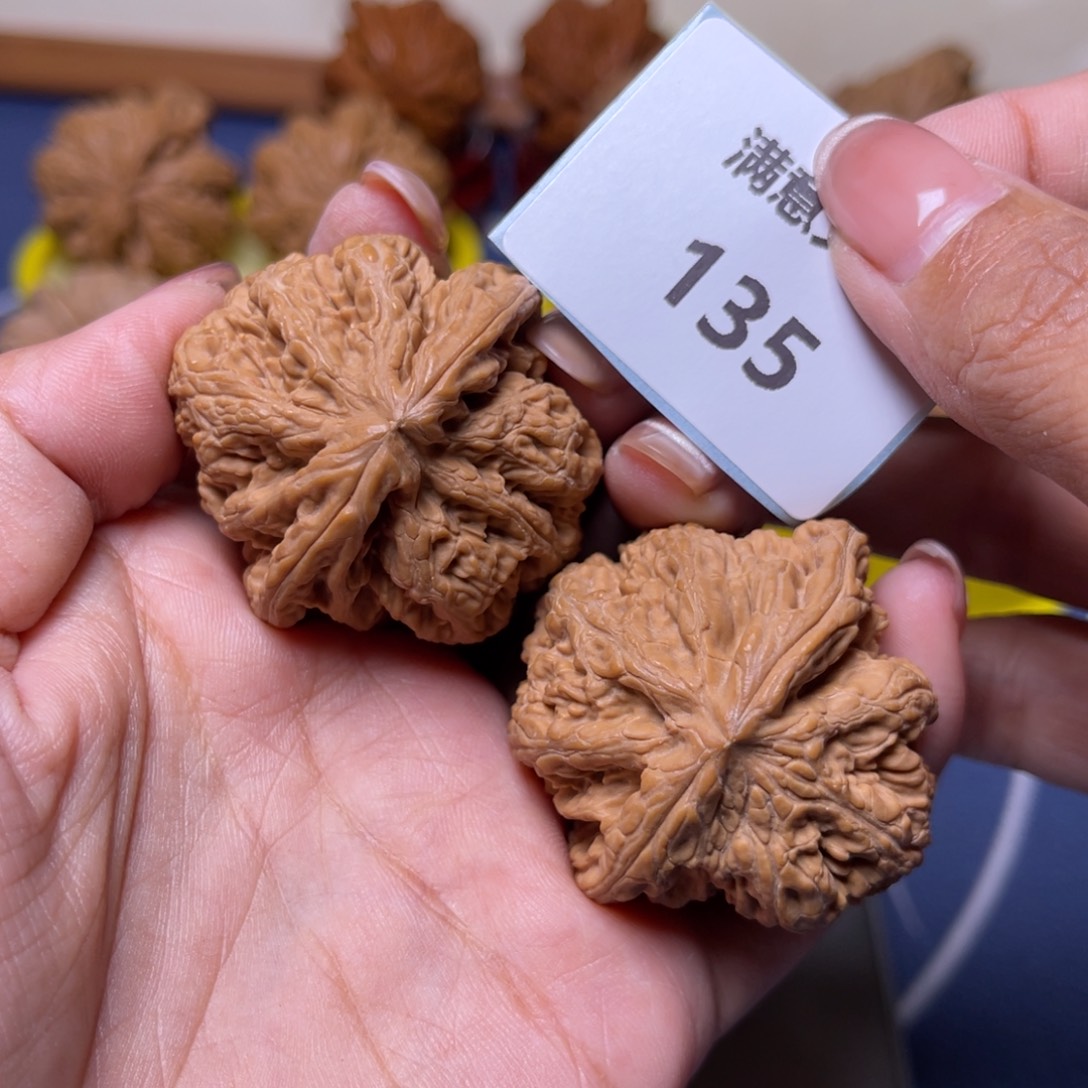 吊坠文玩核桃41全品粗筋135