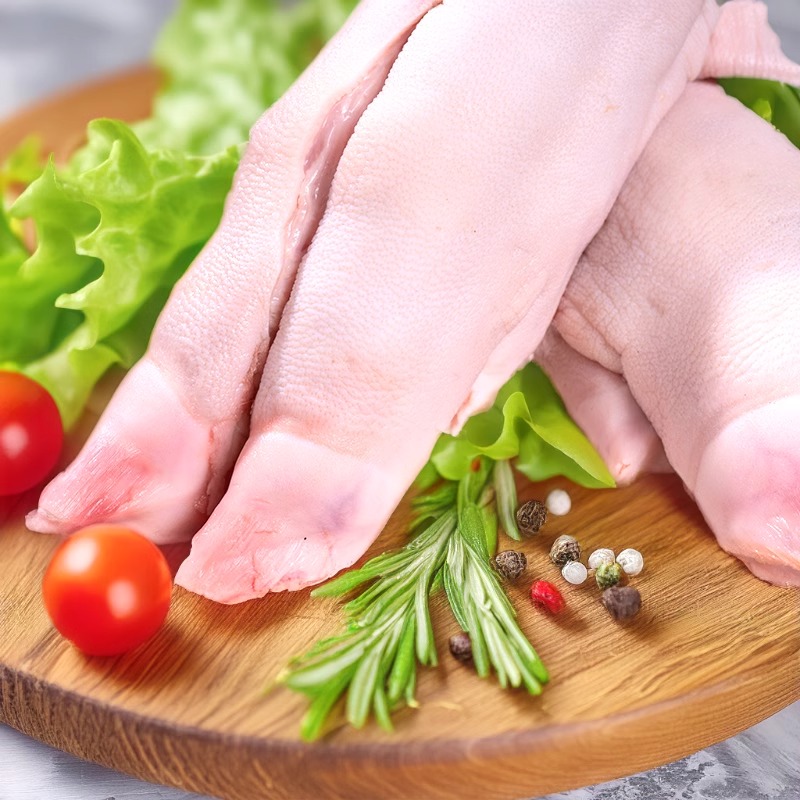 沂蒙山猪蹄整只带筋猪脚新鲜猪手前蹄后蹄整箱冷链生猪蹄批发