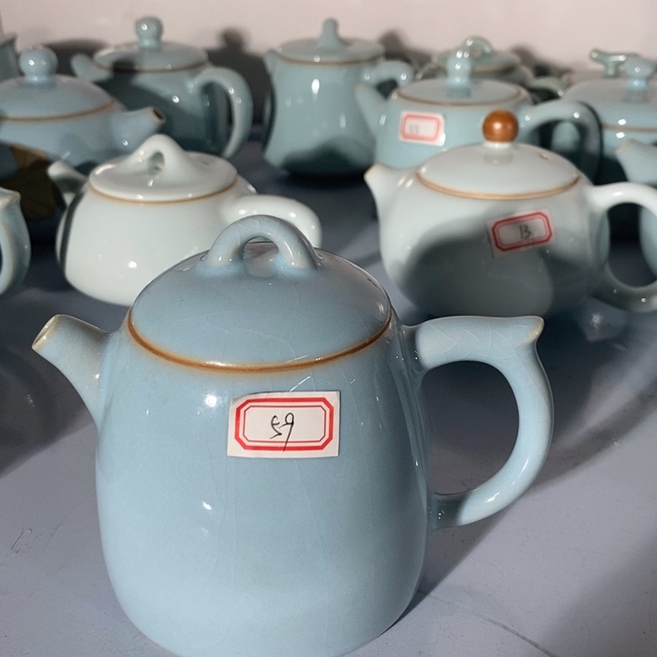 微瑕汝瓷茶餐盘啦啦啦啦