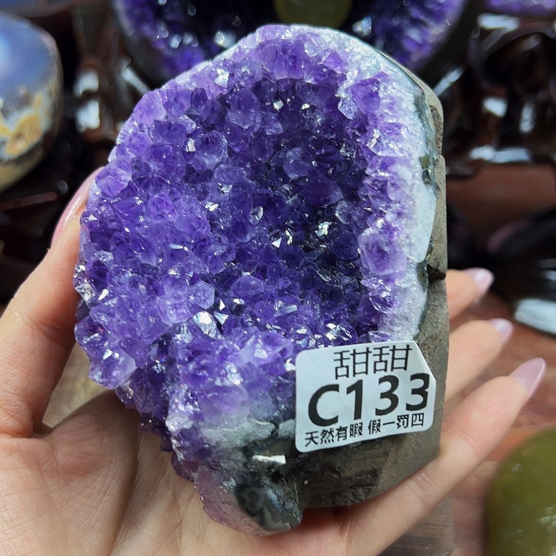 水晶大型摆件未镶嵌