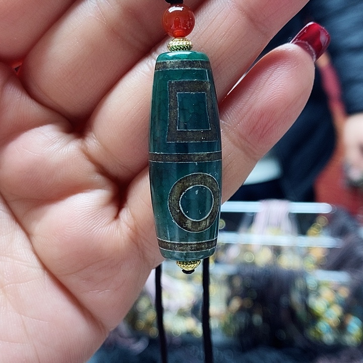 玛瑙/玉髓颈饰合金