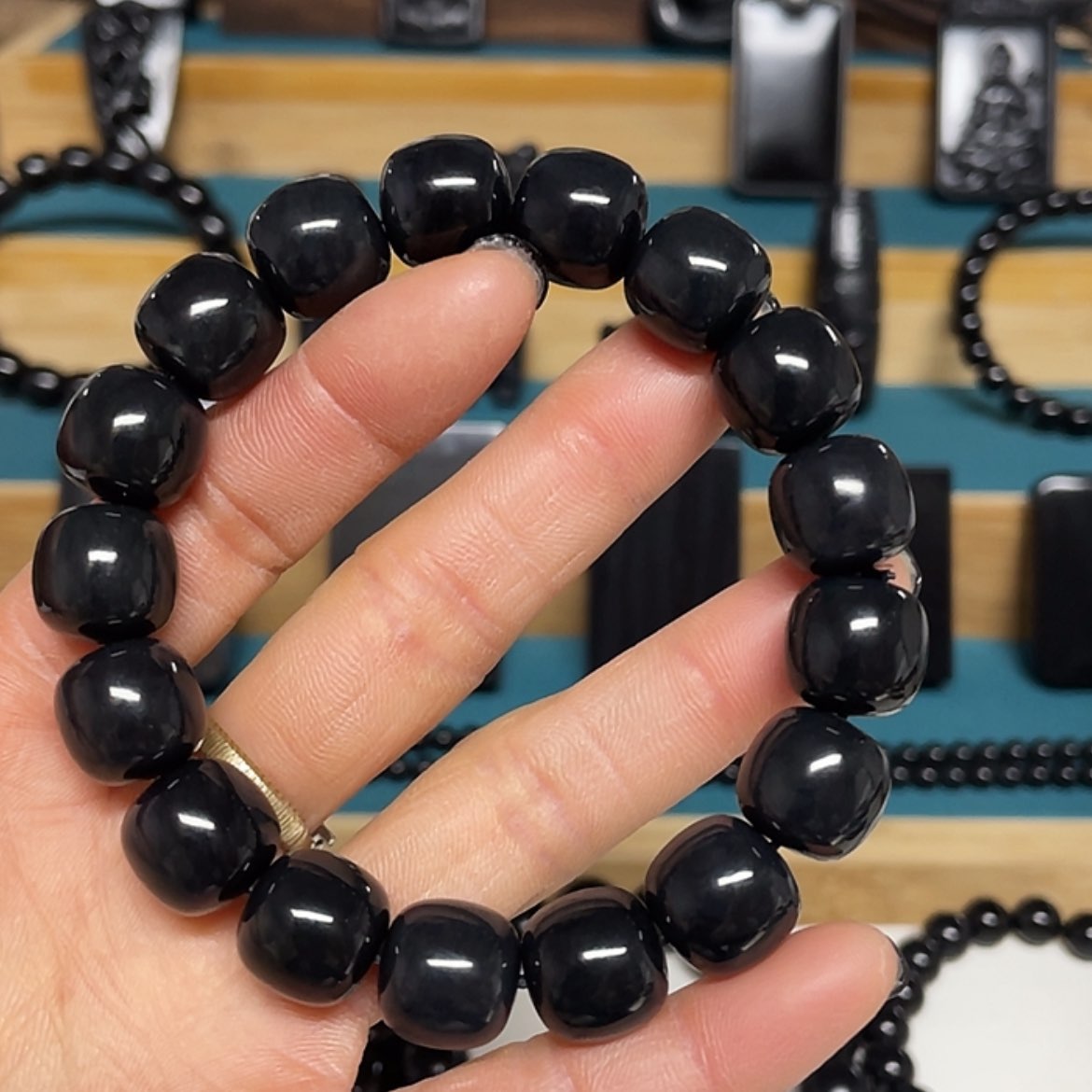 【闪购商品】和田玉（墨玉）手串未镶嵌福利版卡12.8老型