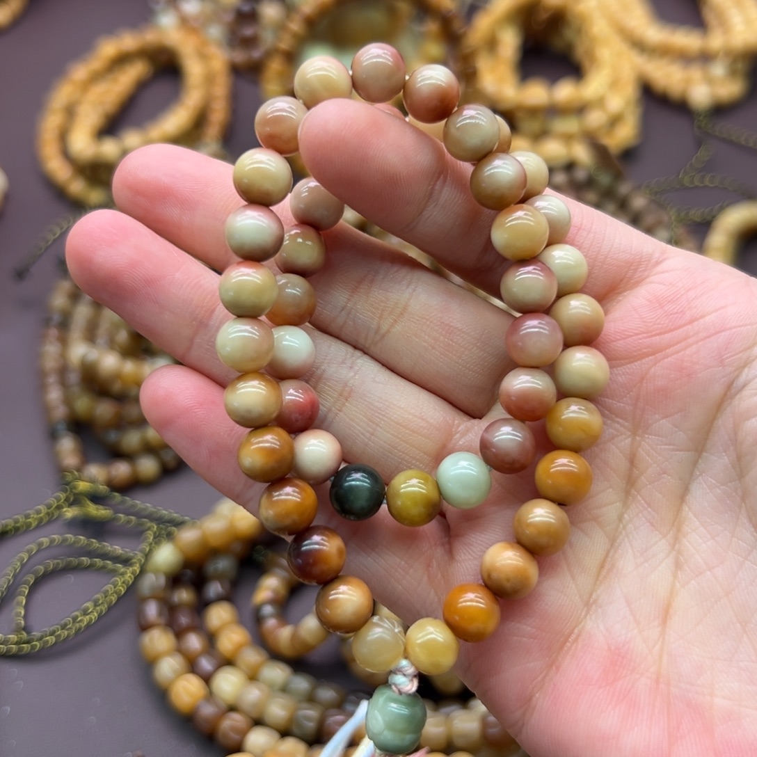 樱***董龙脊菩提吊坠正圆