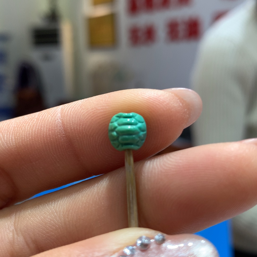 绿松石配饰未镶嵌