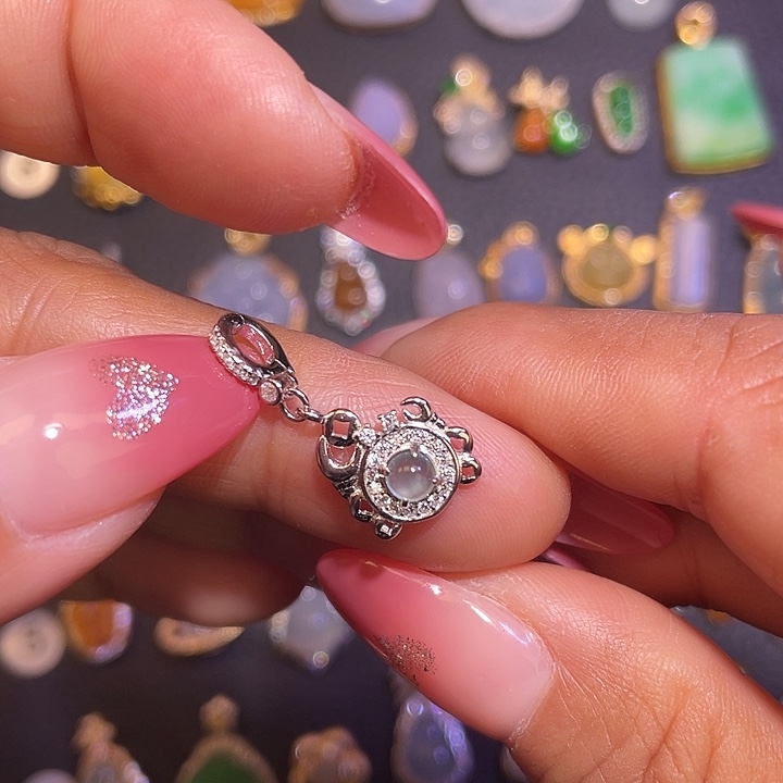 翡翠银S925镶嵌颈饰