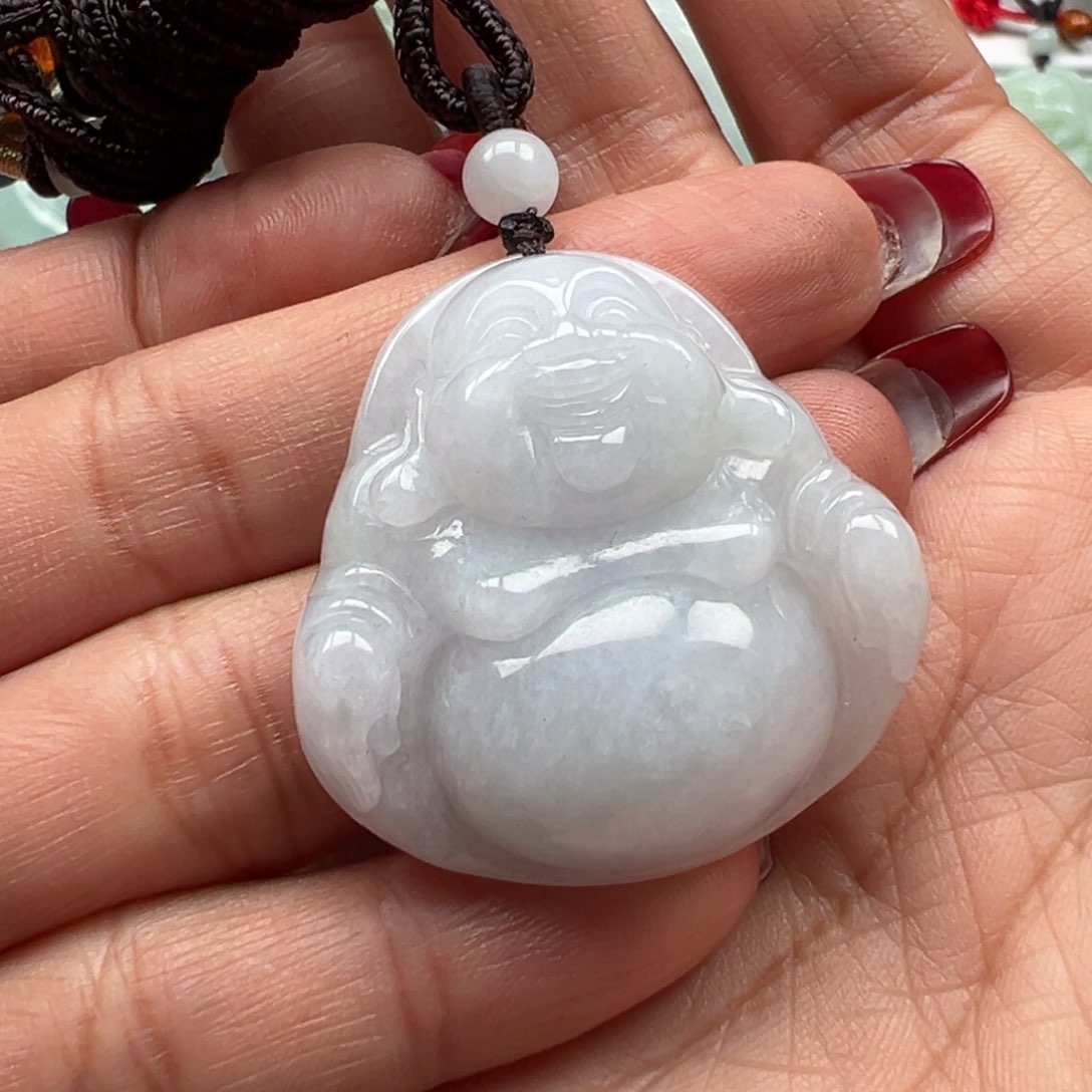 翡翠颈饰未镶嵌37.4×37.7×11