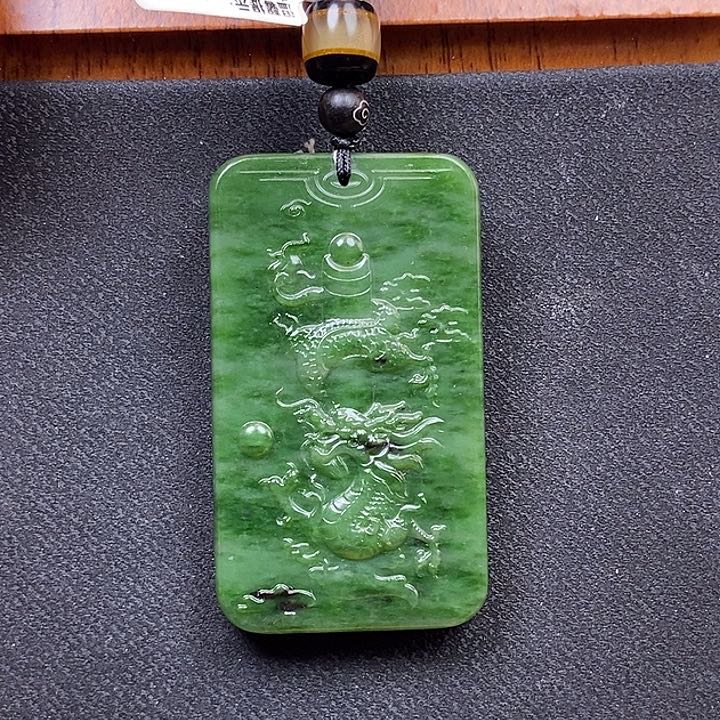 和田玉挂件未镶嵌王*林