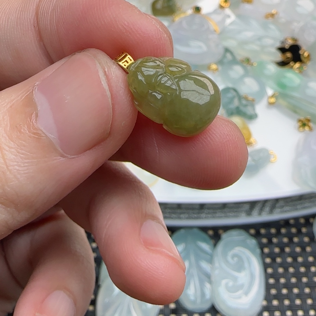 【闪购商品】翡翠吊坠(不含链)18K金镶嵌貔貅