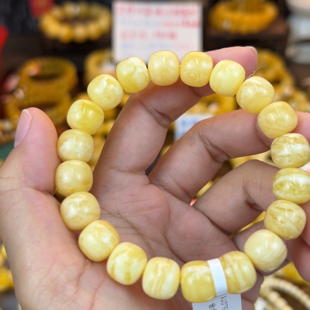 琥珀裸石未镶嵌jjhhhhhhhhh