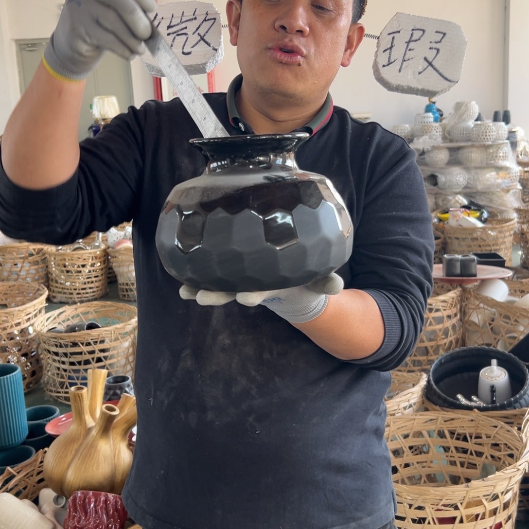 摆件177 号高中低温陶瓷工艺瓶（部分微瑕）