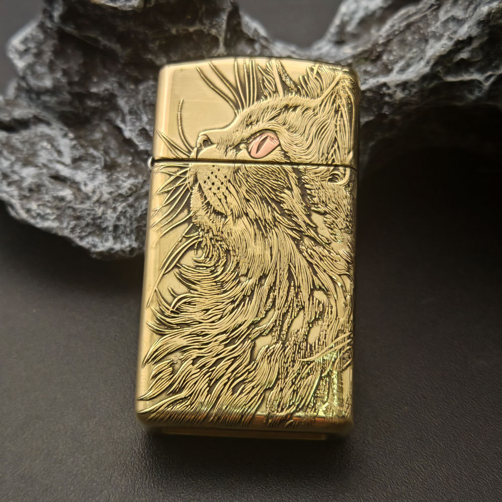 【老李鉴定】Zippo打火机正版纤巧套壳鹰皇仰望睡猫窄机双面雕刻