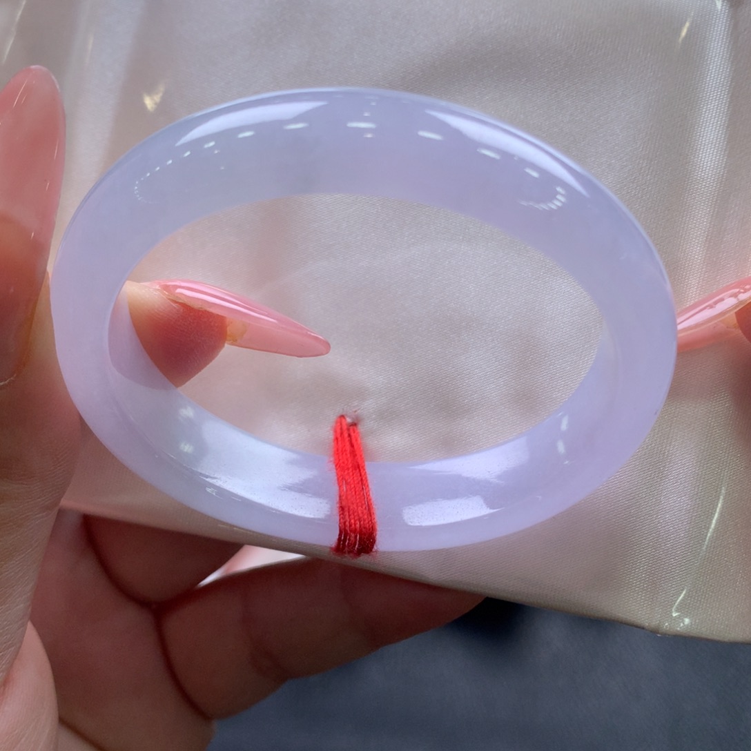 翡翠未镶嵌手镯52.8贵妃