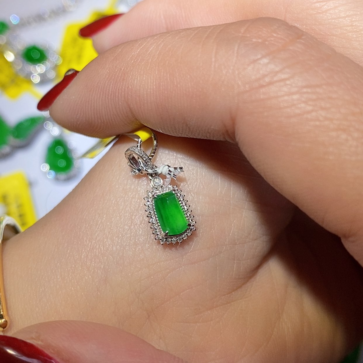 【闪购商品】翡翠颈饰18K金镶嵌苏*吊坠