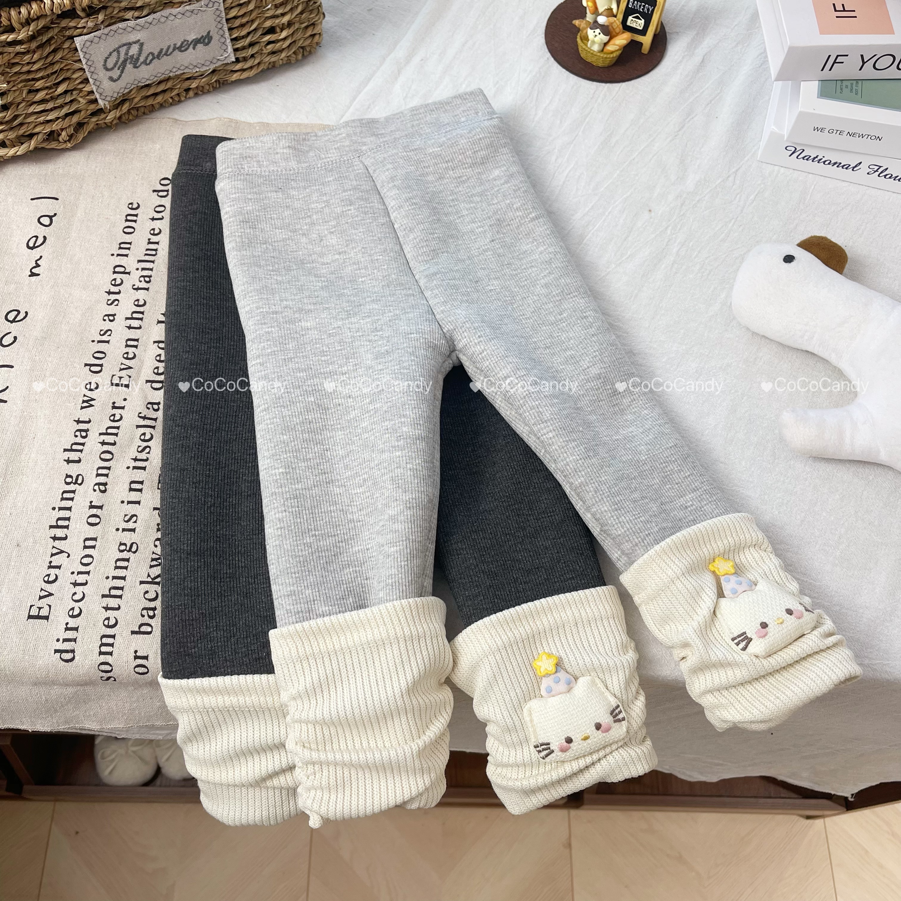 【玩偶猫咪】25冬新款女宝800g绒加厚羊驼绒针织猫咪打底裤D2511