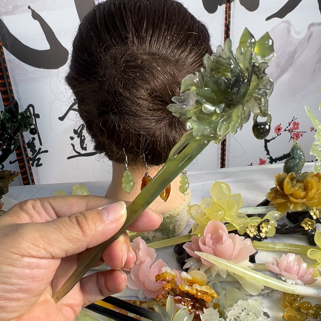 蛇纹石玉未镶嵌发饰