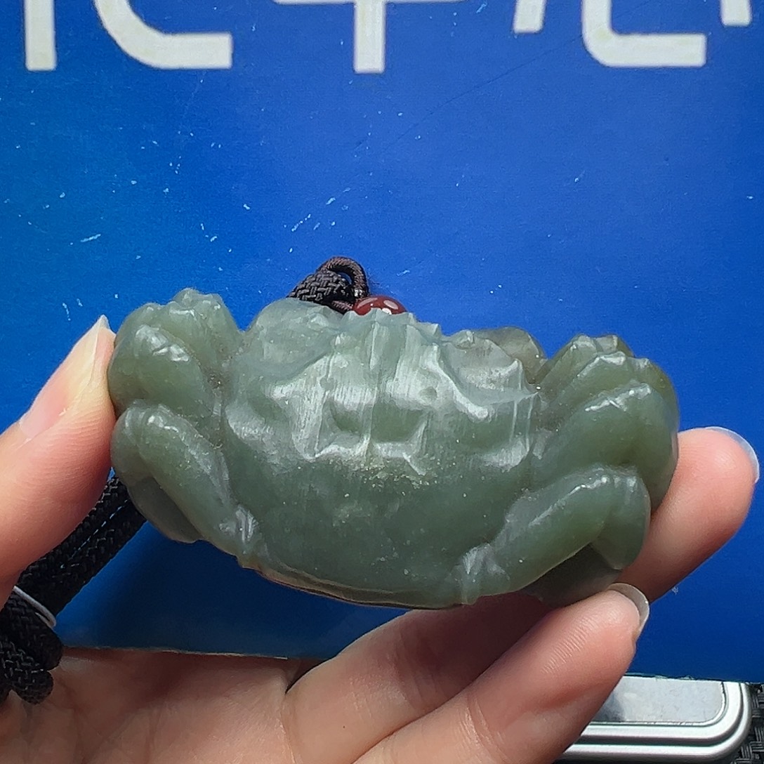 荼***°和田玉未镶嵌挂件